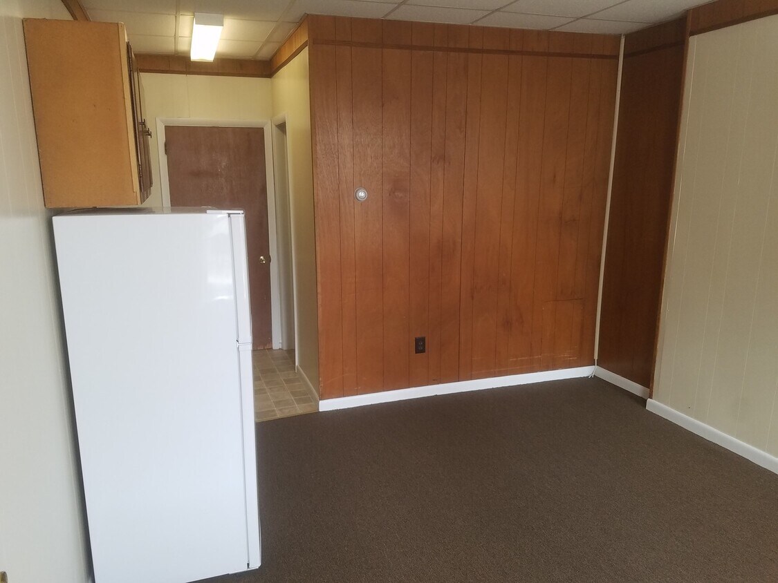 Primary Photo - Spring City Efficiency - All utilities inc...