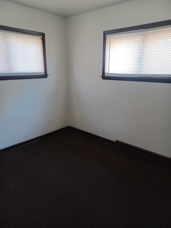 Building Photo - 4876 N 50th St
