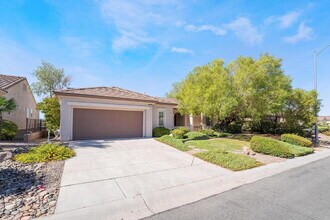 Building Photo - 2895 Scotts Valley Dr