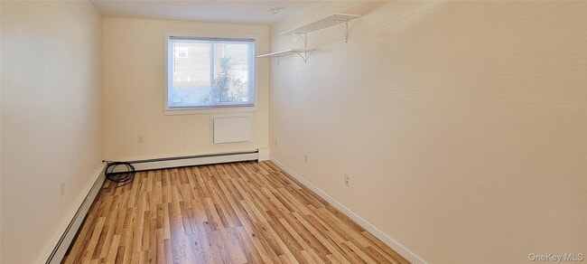 Building Photo - 2420 Bennett Ave