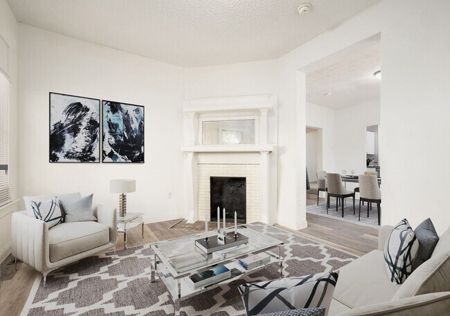 Building Photo - 409 E Markison Ave