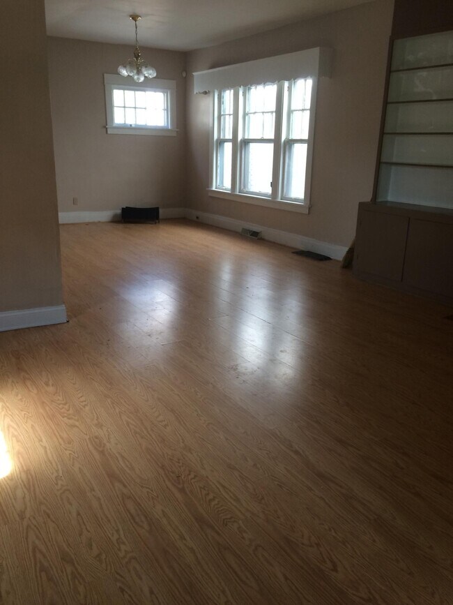 Living/Dining rooms - 180 W Delavan Ave