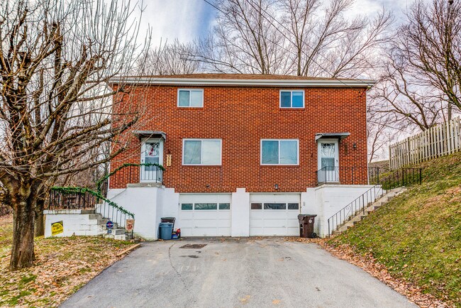 Building Photo - 3961 Utah Ct