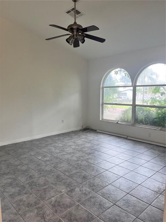 Foto del edificio - 895 41st Ave N