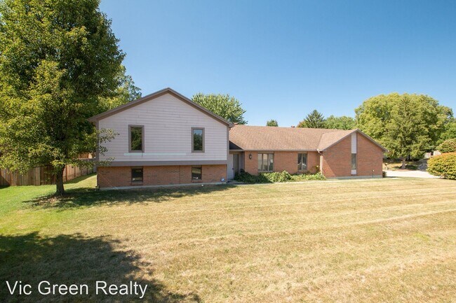 Building Photo - 4 br, 4 bath House - 70 Thistledown Ln