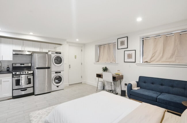 Building Photo - 131 Loisaida Ave