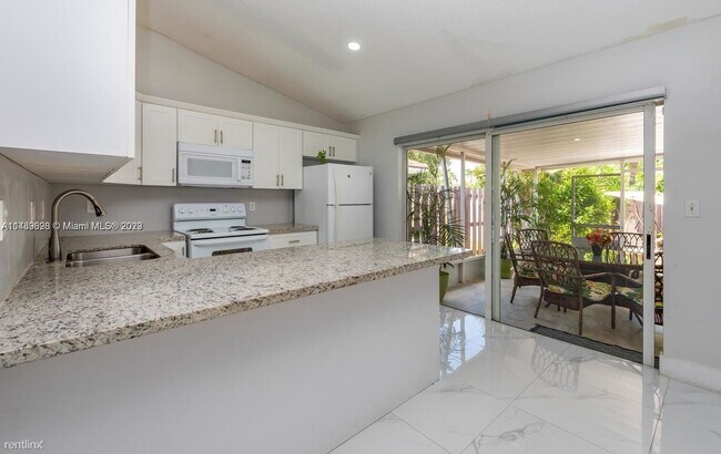 Foto del edificio - 3 br, 2 bath House - 14347 SW 176th Ter Fl...