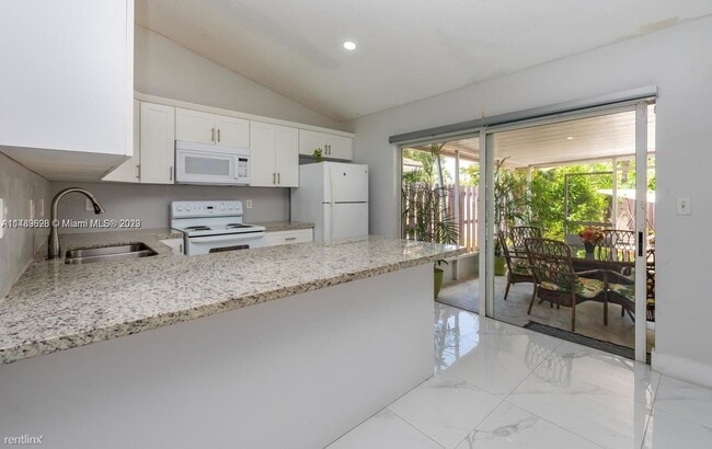 Building Photo - 3 br, 2 bath House - 14347 SW 176th Ter