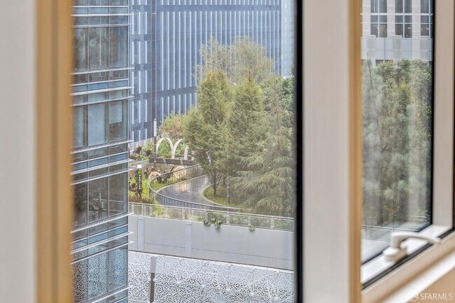 Foto del edificio - 301 Mission St