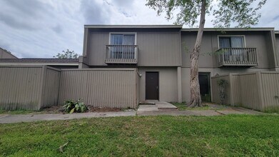 Building Photo - 7910 Citrus Dr
