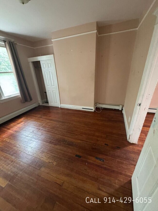 Photo - 429 Prescott St Apartment