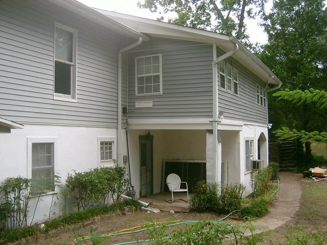 Building Photo - 130 Ramble Ter