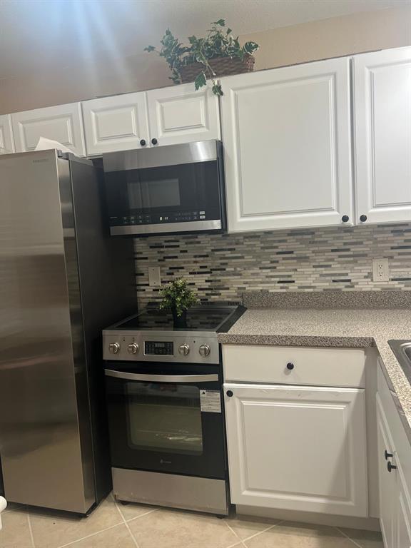 Foto del edificio - 1435 Millstream Ln