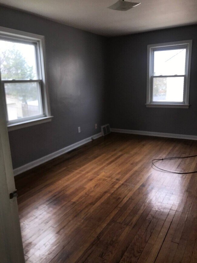 Foto del edificio - 16704 Stockbridge Ave