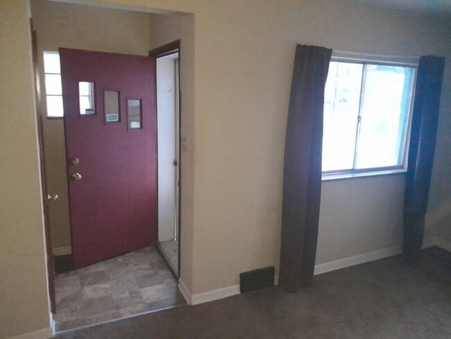 Foto del edificio - 1928-1930-1930 Vaughn St