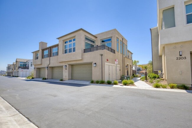 Building Photo - 2193 Trevi Cir