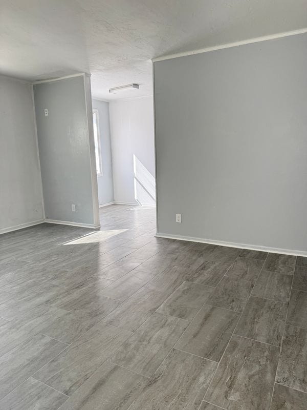 Foto del edificio - 716 W 5th St