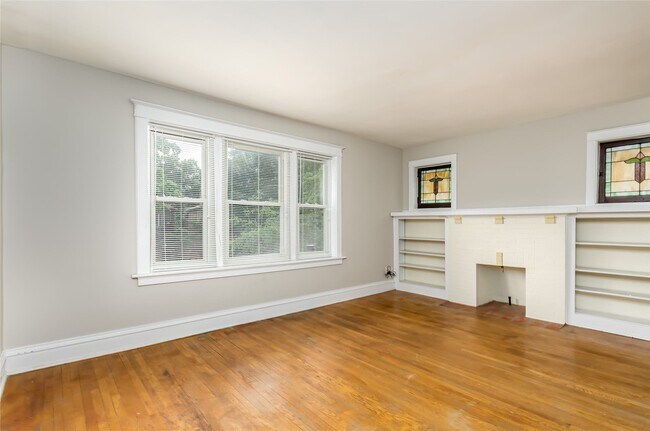 Foto del edificio - 7005 Amherst Ave