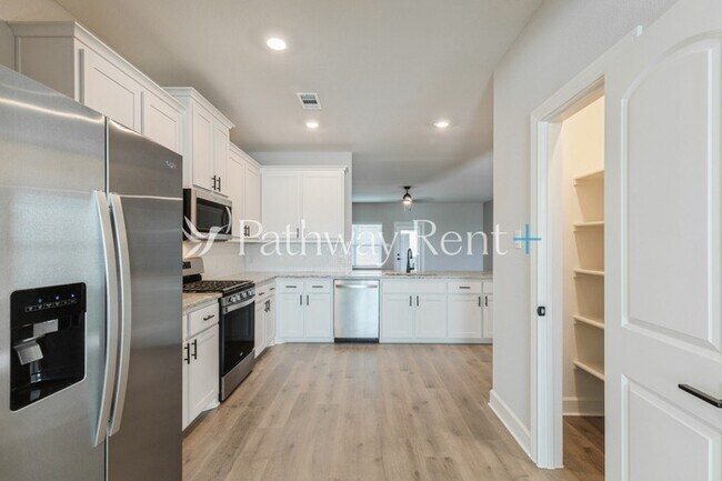 Building Photo - 1101 Costa Vista Trl