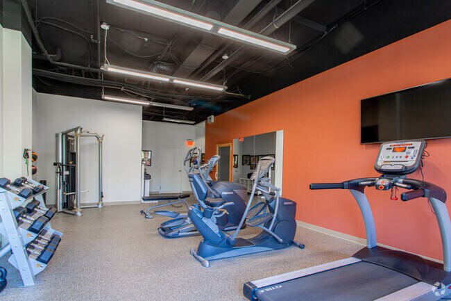 Gimnasio - Brookside Square
