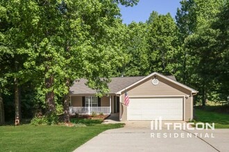 Building Photo - 152 Mayweather Dr