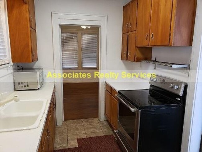 Foto del edificio - Walk to UF!   Cute/Historic 3 bedroom, 2 b...