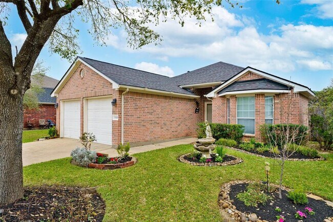 Building Photo - 15418 Forest Creek Farms Dr