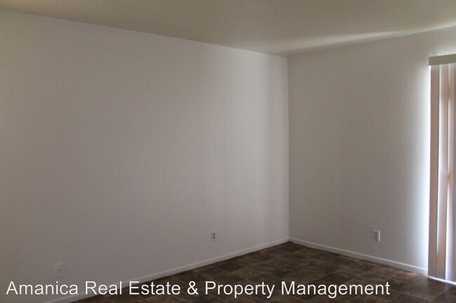 Building Photo - 15161 Pepper Ct