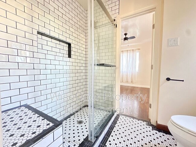 Foto del edificio - 6204 Gretna Ave