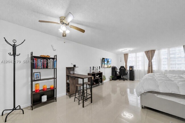 Foto del edificio - 250 174th St