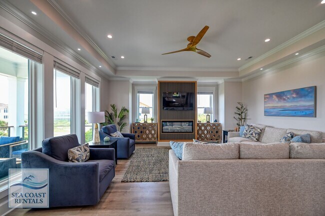 Foto del edificio - OFF-SEASON MONTHLY RENTAL - IT'S A BIG DILL!!