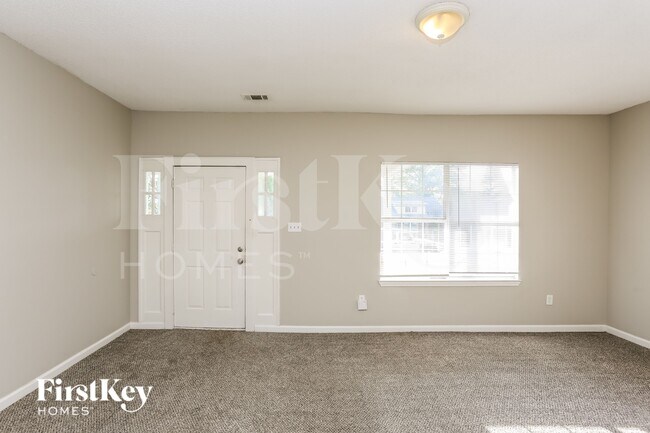 Foto del edificio - 690 N Willett St