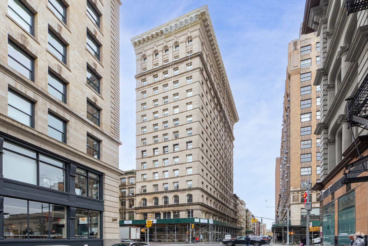 Foto principal - 61 Walker St