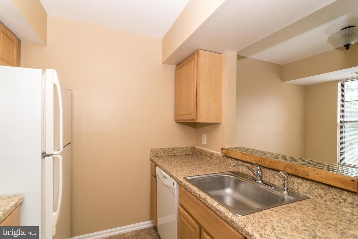 444 Redbud Ct, Warrington, PA 18976 Apartment for Rent in Warrington