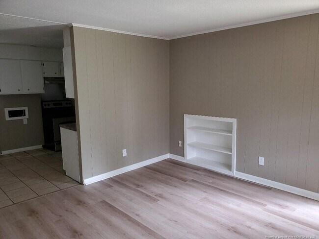 Building Photo - 4208 S Dowfield Dr