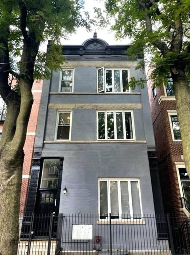 Foto principal - 2432 W Cortez St