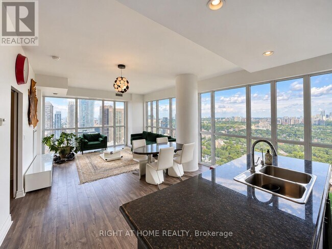Building Photo - 28 Ted Rogers Way