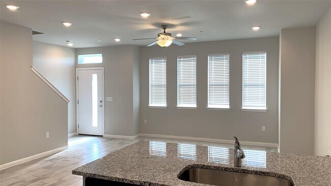 Building Photo - 9015 Cattle Baron Path