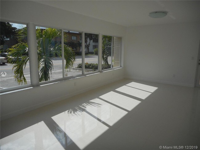 Foto del edificio - 1035 94th St