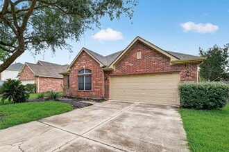 Building Photo - 24222 Lake Path Cir