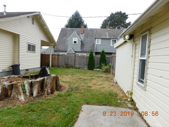 Foto del edificio - Large Single Family Home