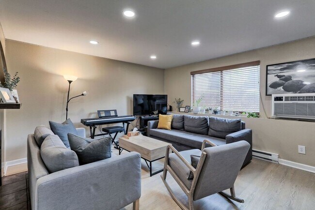 Foto del edificio - Affordable & Functional Student Living Nea...