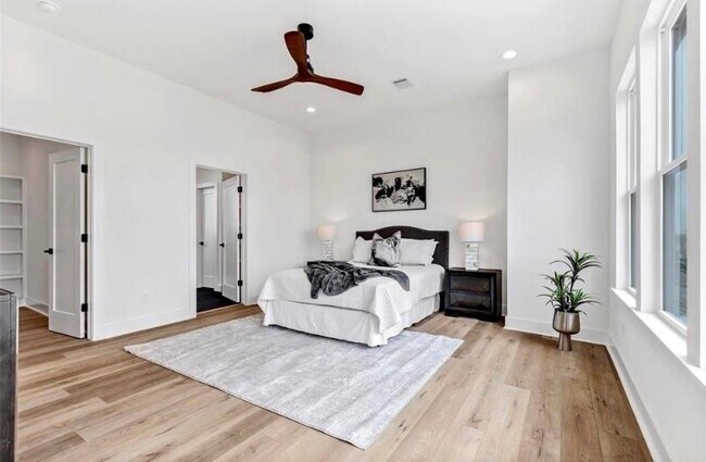 Foto del edificio - 4703 Oats St