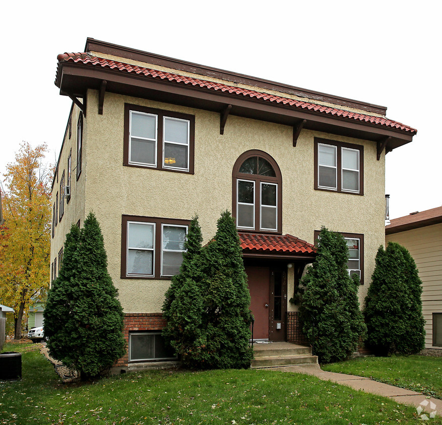 Foto principal - 946 Randolph Ave