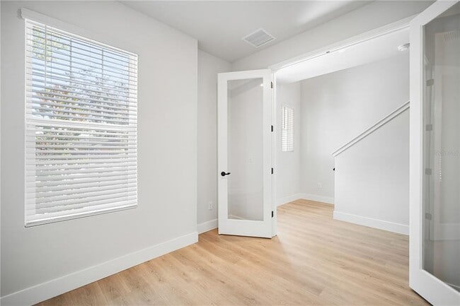 Foto del edificio - 406 N Westland Ave