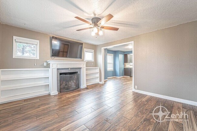 Foto del edificio - 2815 Field St