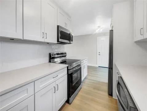 Building Photo - 915 Golden Isle Dr