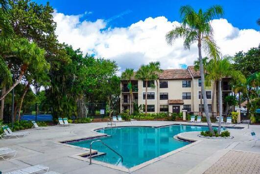 Foto del edificio - 4401 W McNab Rd