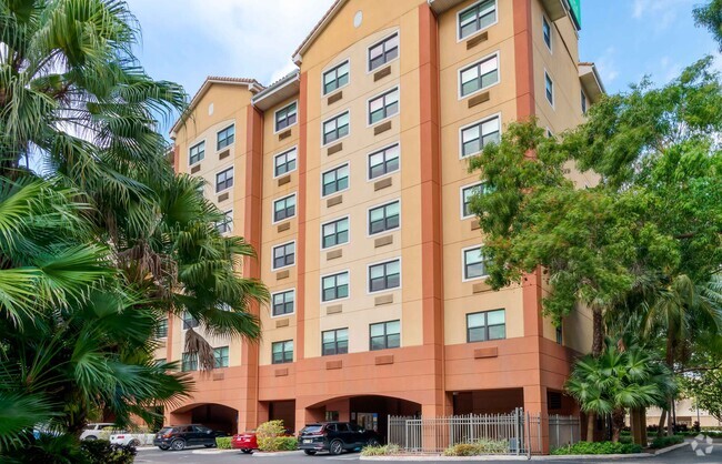 Furnished Studio-Miami - Coral Gables