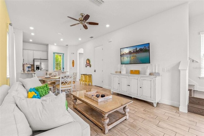Building Photo - 8005 Sand Bar Dr